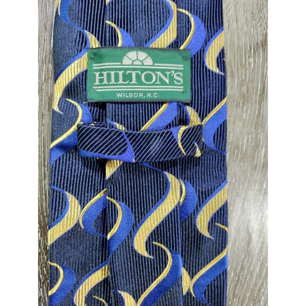 Hitons Mens Silk Necktie Made in Italy